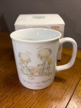 Vintage 1985 Bringing God’s Blessing To You Enesco Precious Moments Cup Mug Box